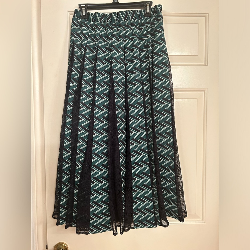 NWT Tuckernuck Emerald Geo Marlow pleated lace Skirt Medium Green - Picture 9 of 12